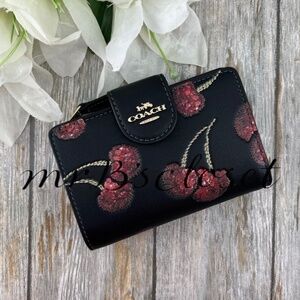 Coach Medium Corner Zip Wallet With Cherry Print in Smooth Leather Bag Purse